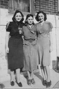 The Ruggiero sisters. Rose, Albina and Peggy.